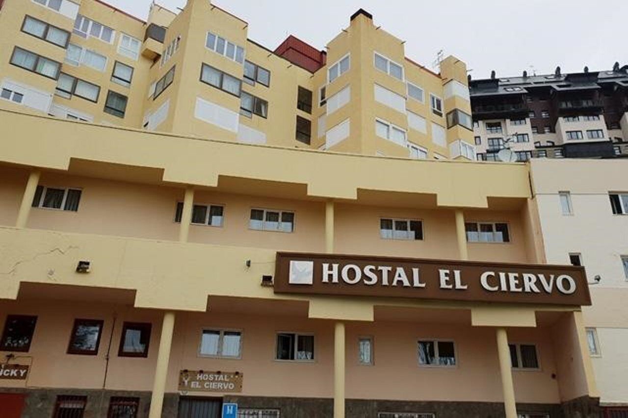 El Ciervo Hotel Sierra Nevada Bagian luar foto
